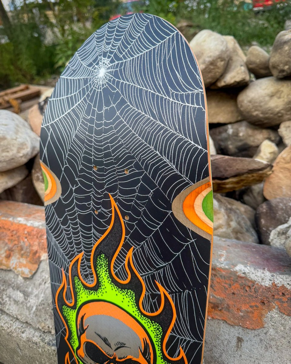 Creature Bonehead Webbed Team 9.0 Skateboard Deck - Skateboard - Decks
