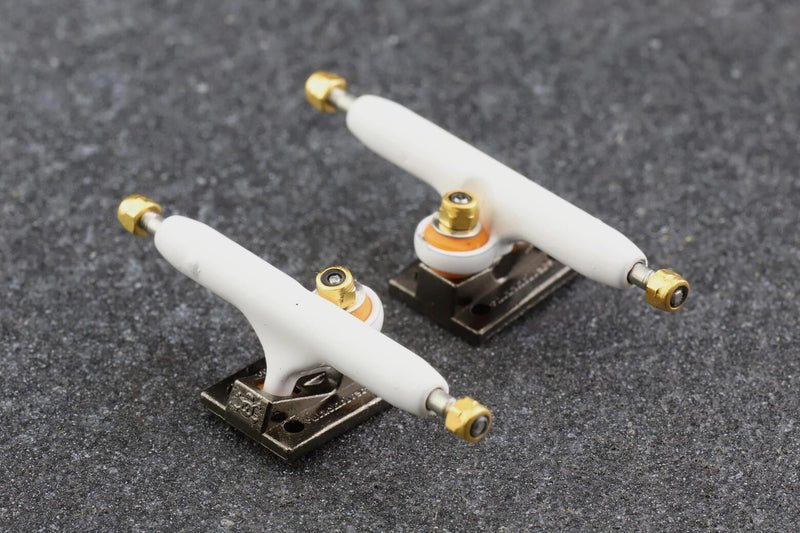 Blackriver Trucks X-Wide 3.0 white/black 34