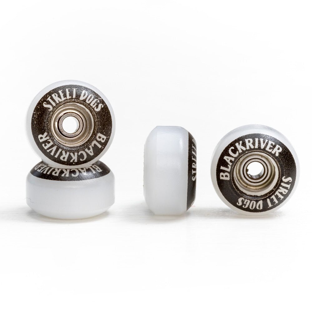 Blackriver Wheels "Street Dogs" white