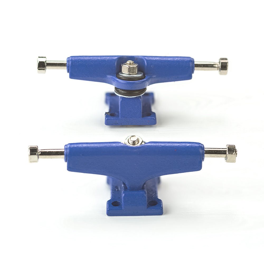 Bollie Trucks color line blue