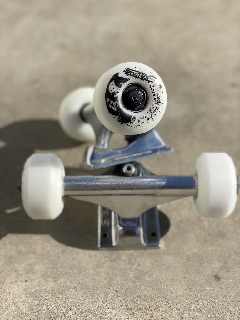 SkateXS Truck Assembly with Wheels White 5'' - Skateboard - Trucks