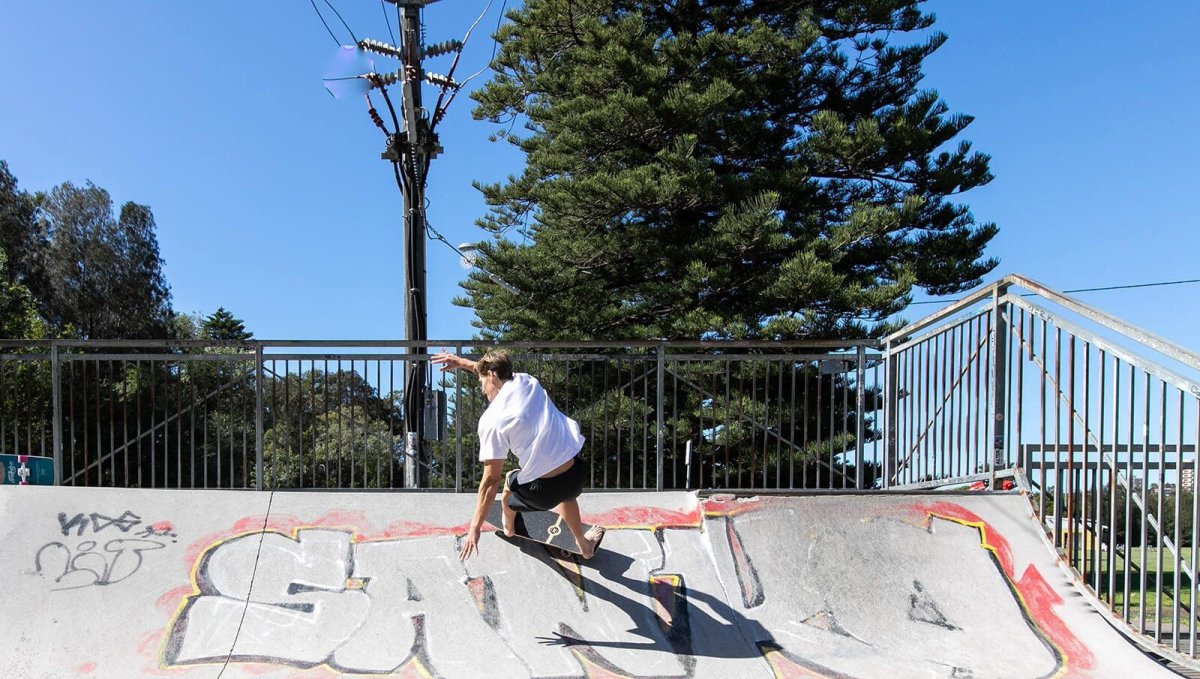 SmoothStar 34.5″ Manta Ray THD Surfskate - Surfskate - Completes