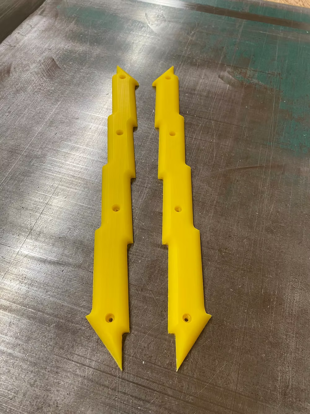 LJ Jawn Wide Bolts Rails - Yellow