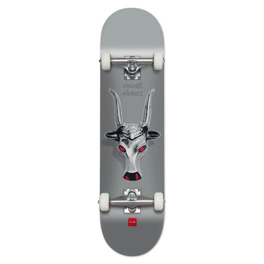 Chocolate Alvarez Longhorn Complete 8.25" - Skateboard - Completes