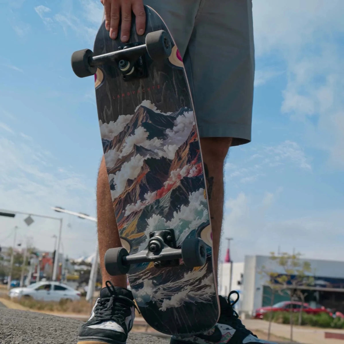 Landyachtz Tugboat Atmosphere Cruiser Complete - Cruiser - Completes