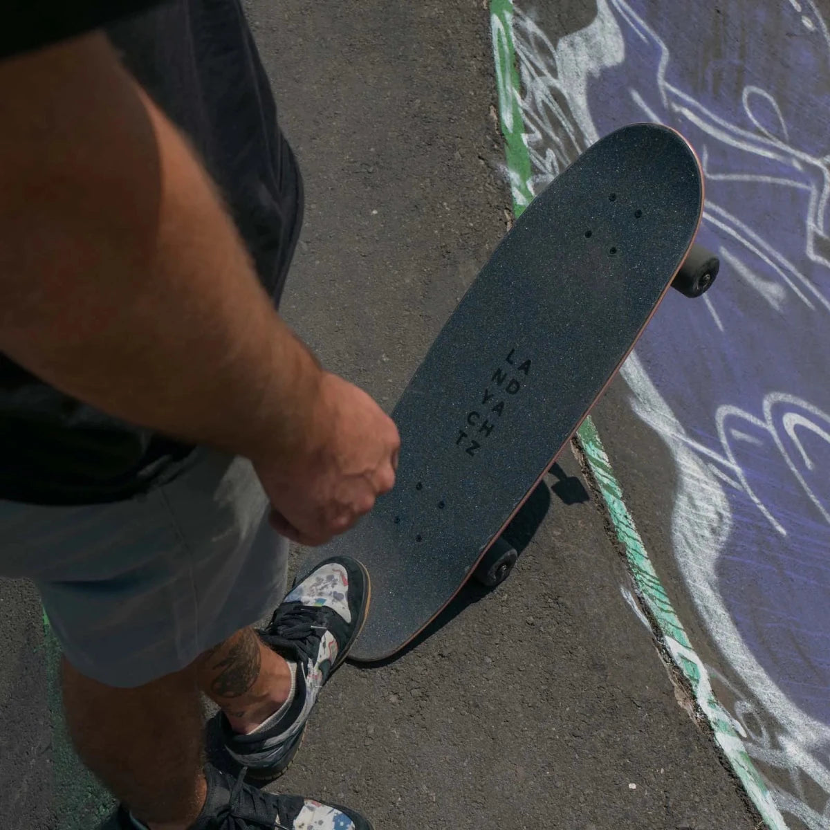 Landyachtz Tugboat Atmosphere Cruiser Complete - Cruiser - Completes