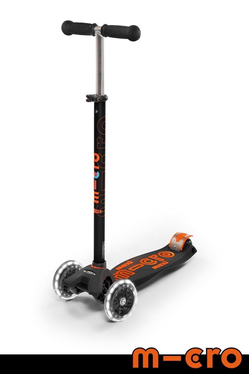Micro Maxi LED Black/Orange Scooter - 