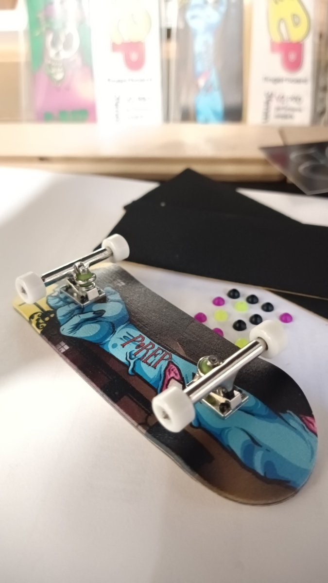 P - Rep v2 Pro 34 Zombie Arm - Fingerboard - FB Complete