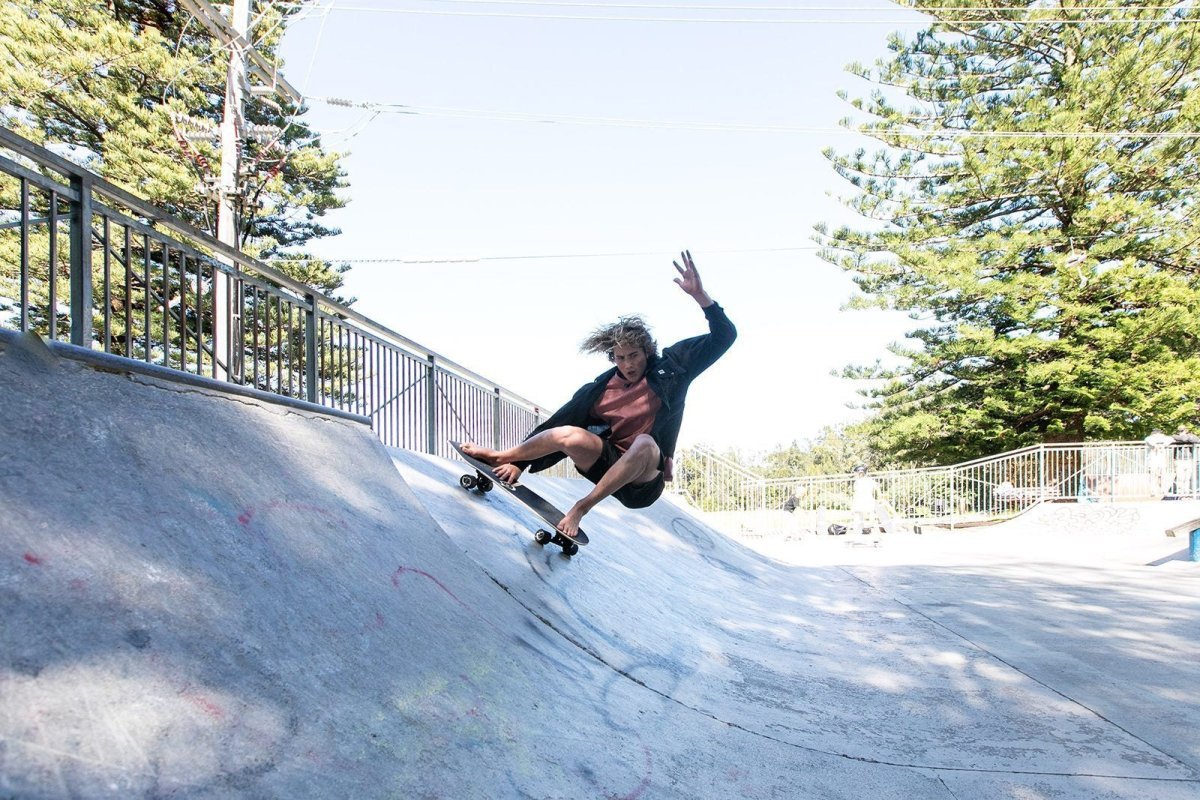 SmoothStar Signed 34 Toledo 77 Thruster 1 Surfskate Status Skateshop