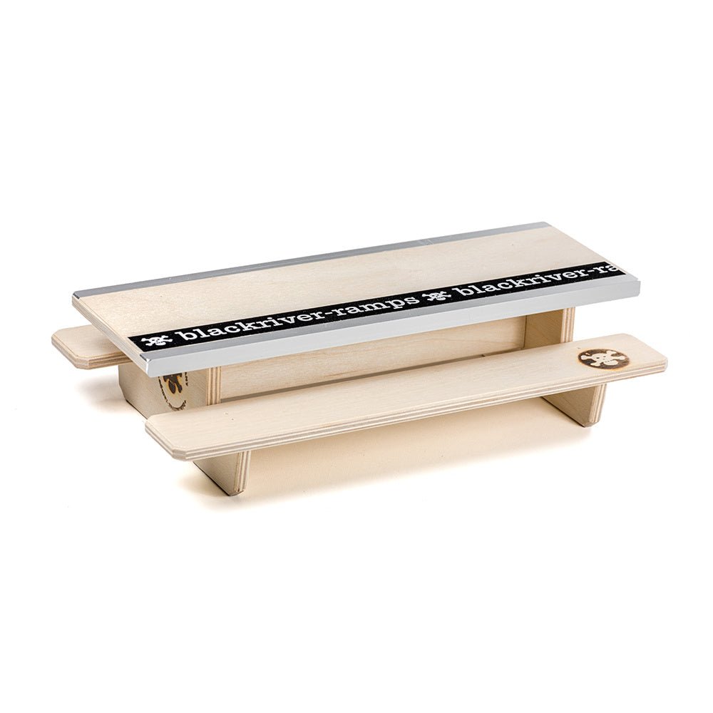 Cover Table Ramp +blackriver-ramps+ Table – Status Skateshop