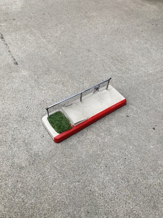 WhytMykConcrete XXL Sidewalk w/Fence & Grass Kicker Gap - Fingerboard - FB Ramps